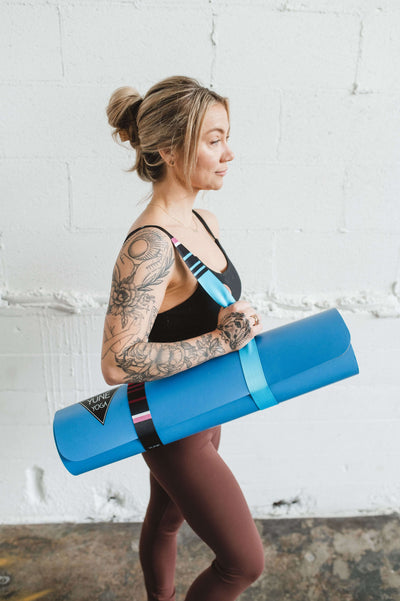 Horatio Yoga Strap – Blue Stretching Strap w/ Metal Buckles | Yune Yoga