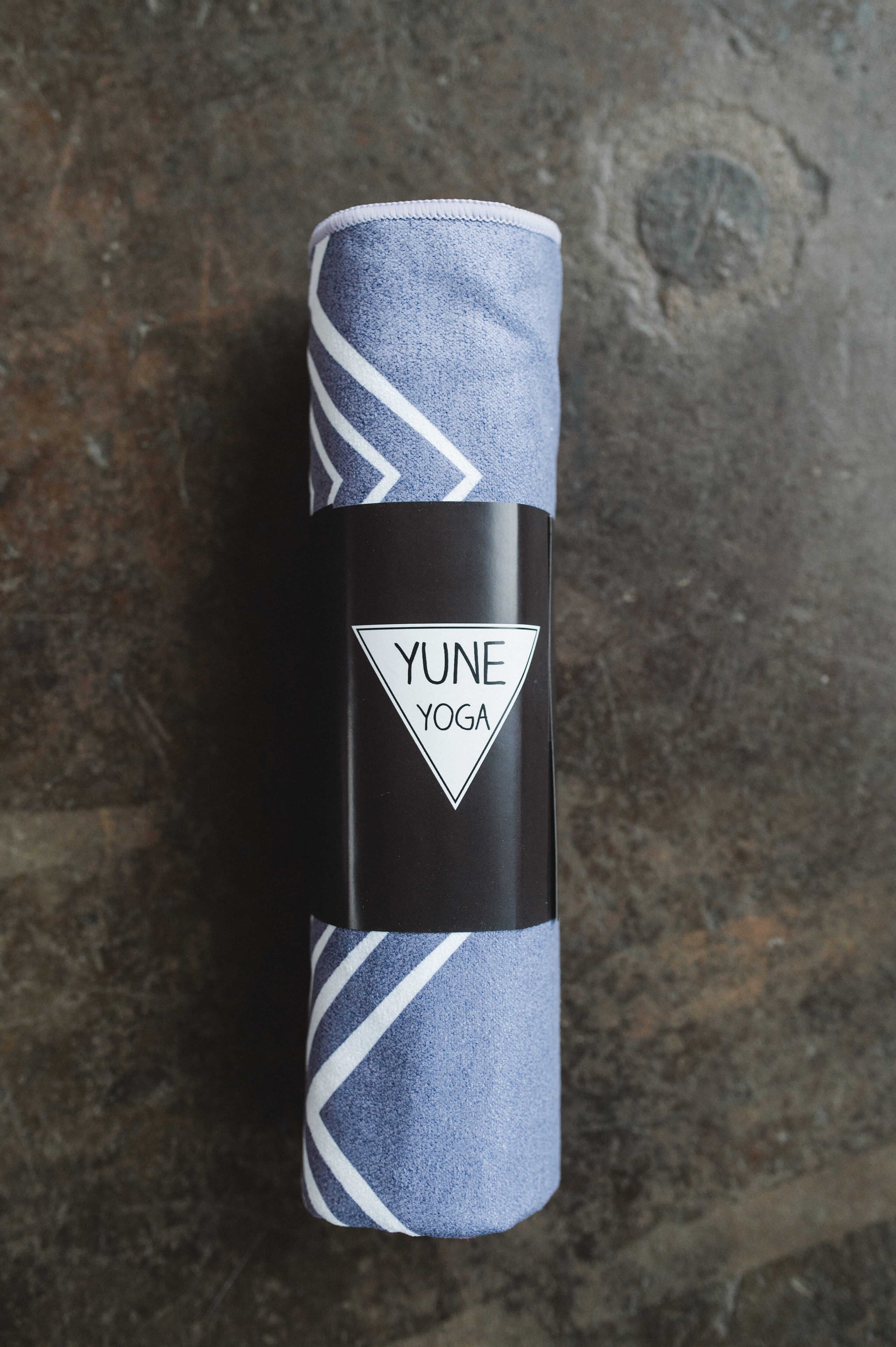 The Cassady Yoga Towel – Quick-Dry, Non-Slip, Eco-Conscious Design