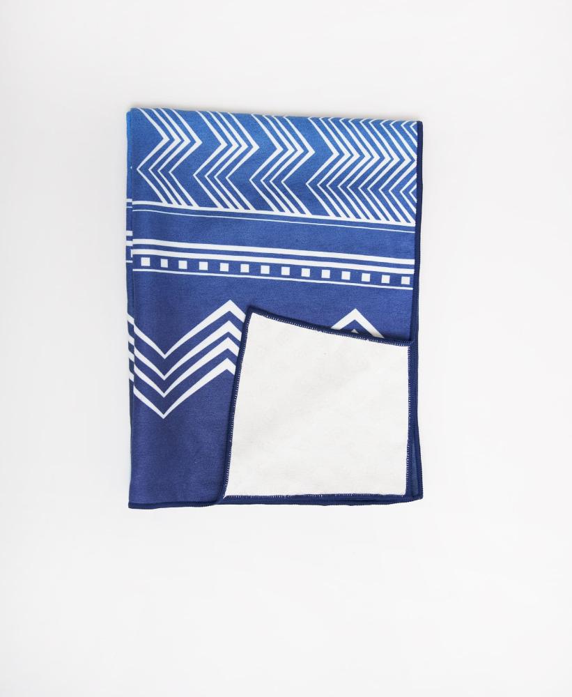 The Diamond Yoga Towel – Quick-Dry, Non-Slip, Eco-Friendly Performance Towel
